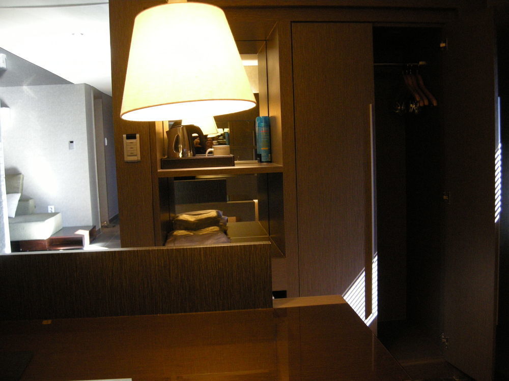 The California Hotel Seoul Seocho Exterior foto